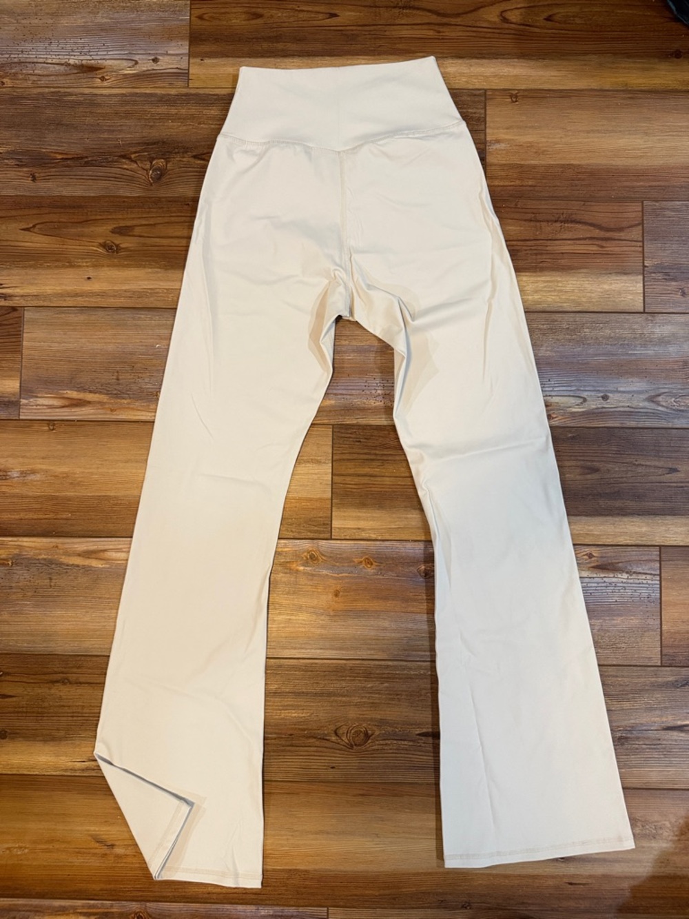 Cream High-Waist Flared Yoga Pants - Picture 4 of 4